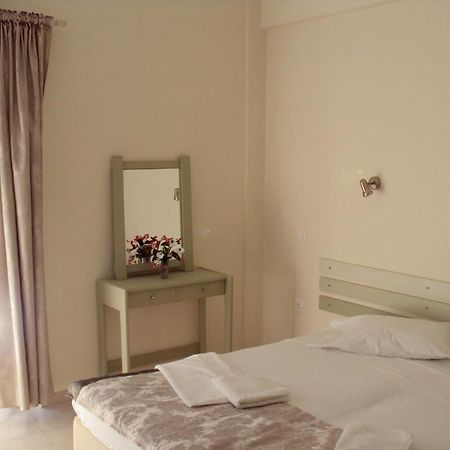 Yasemi Rooms Vasilikí Quarto foto