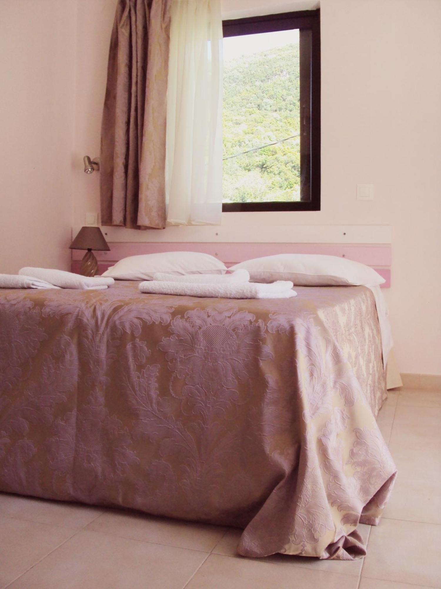 Yasemi Rooms Vasilikí Quarto foto
